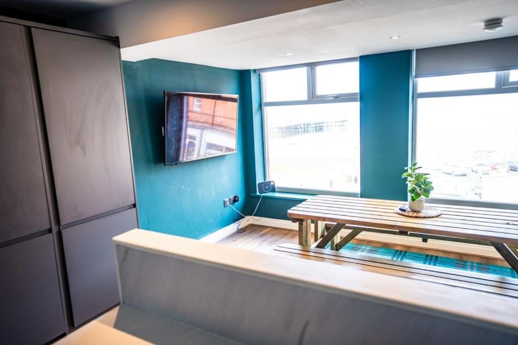 בלקפול Belgravia Duplex Seaview Apartment מראה חיצוני תמונה